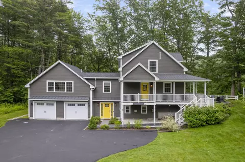 15 Willow Ave, Old Orchard Beach, ME 04064