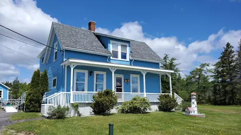 16 Meadow Lane Ln, Jonesport, ME 04649