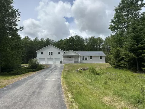 18 Gayton Rd, Lisbon, ME 04250