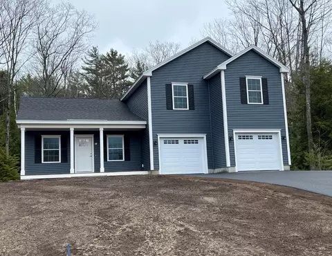 39 Parkside Dr, Biddeford, ME 04005 photo 1