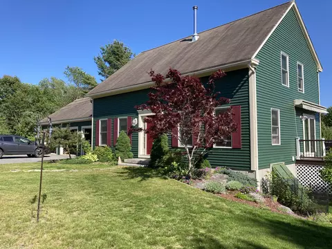 32 Boulder Cove Way, Lamoine, ME 04605