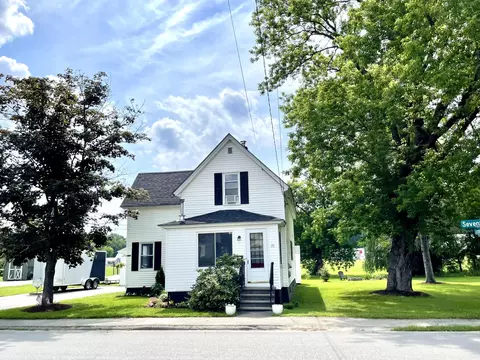 71 7th St, Old Town, ME 04468 photo 1