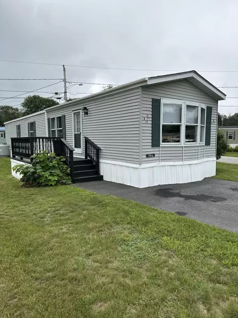 10 Kitt St, Brunswick, ME 04011