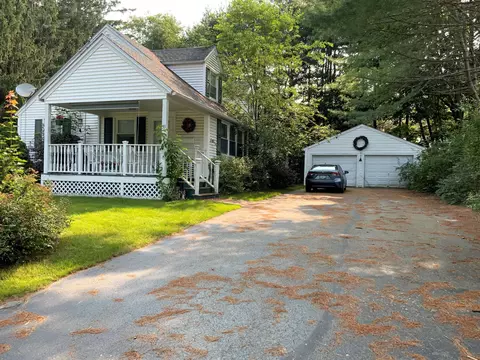 33 Macomber Ave, Augusta, ME 04330 photo 1