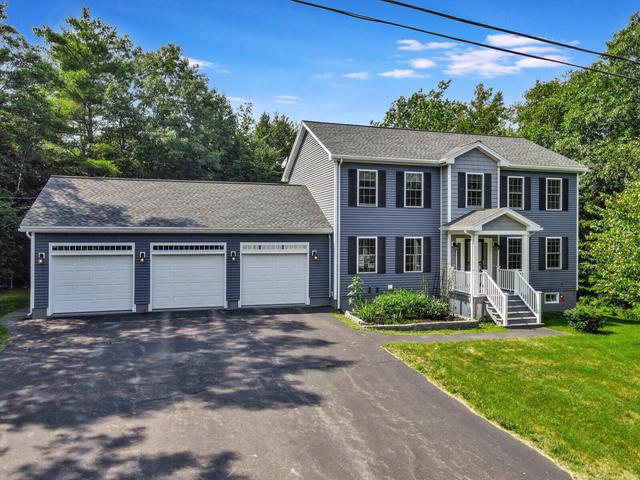 10 Joseph Dr, Sidney, ME 04330