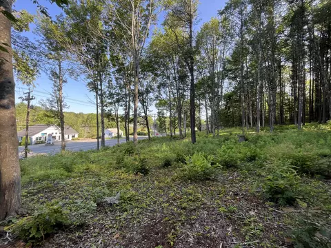 00 Wiscasset Rd, Boothbay, ME 04537