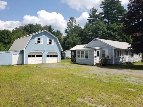 3 Knowles Ave, Milo, ME 04463