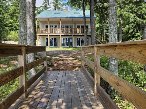 162 Shore Rd, Beddington, ME 04622