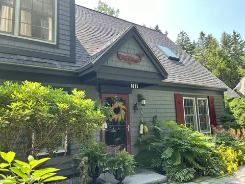 1 Alexandra Rd, Southwest Harbor, ME 04679