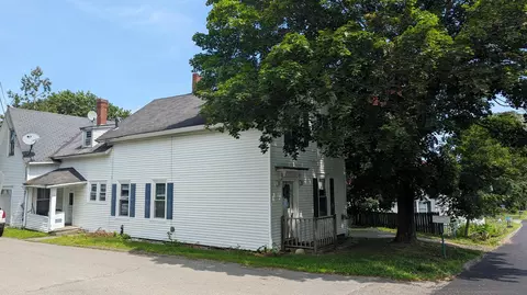 1016 Olive St, Veazie, ME 04401