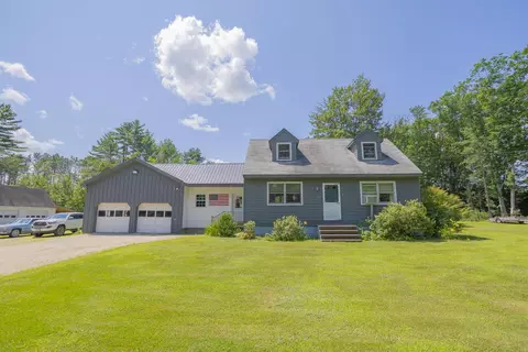 373 Vienna Rd, Chesterville, ME 04938