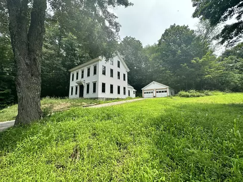 47 Brattle St, South Berwick, ME 03908