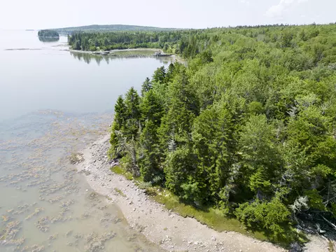141 Aspen Ln, Steuben, ME 04680