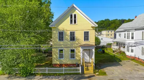 66 Webster St, Auburn, ME 04210