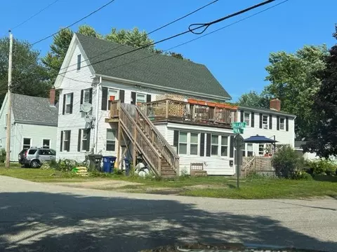4 Palmer St, South Portland, ME 04106