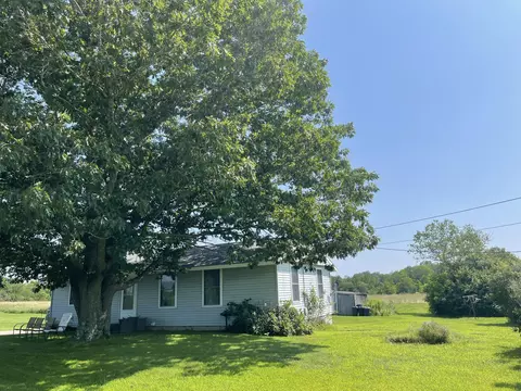 86 Beans Mill Rd, Corinth, ME 04427 photo 1