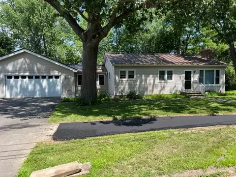 243 Howard St, Bangor, ME 04401