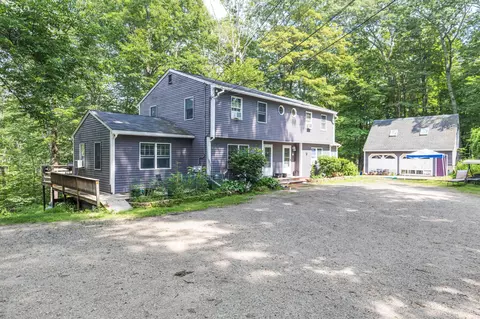 1422 State Rd, Eliot, ME 03903