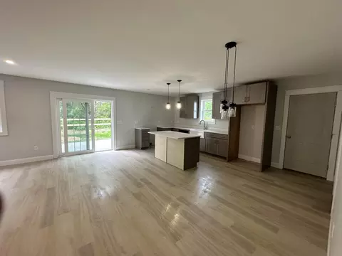 124 Sawyer Rd, Scarborough, ME 04074