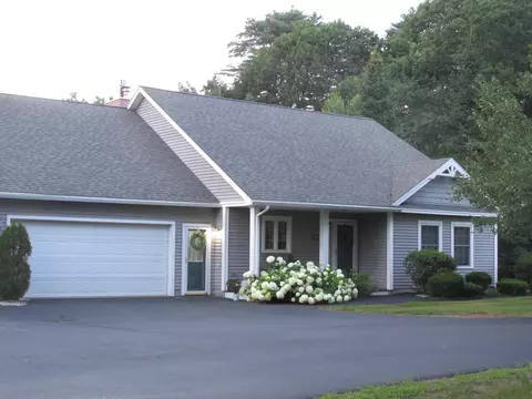 893 Portland Rd #9, Saco, ME 04072