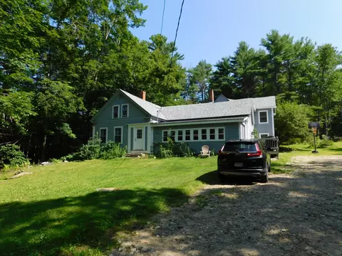 28 Bean Rd, Buckfield, ME 04220