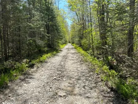 0 Tunk Woods Rd, Belmont, ME 04952