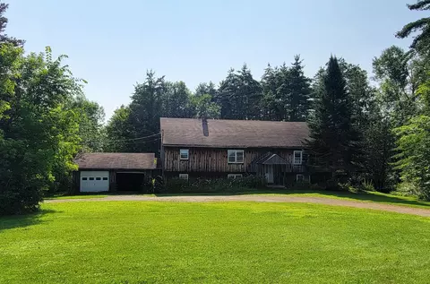 53 Bangor Rd, Unity, ME 04988
