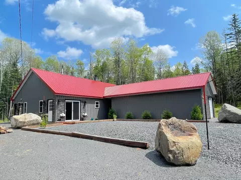 515 Lavertu Rd, Saint David, ME 04773