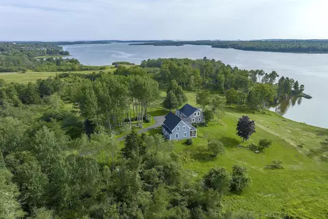 1491 Indian River Rd, Jonesport, ME 04649