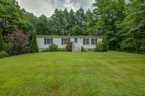 262 Griffin Rd, Windsor, ME 04363