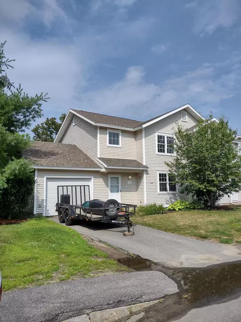 15 Enterprise Dr #15, Brunswick, ME 04011