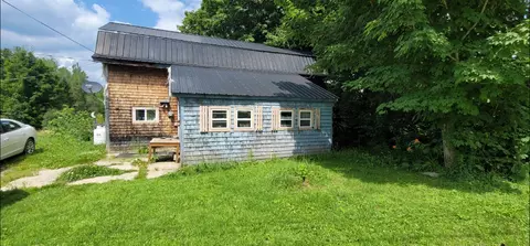 969 Grindstone Rd, Stacyville, ME 04777