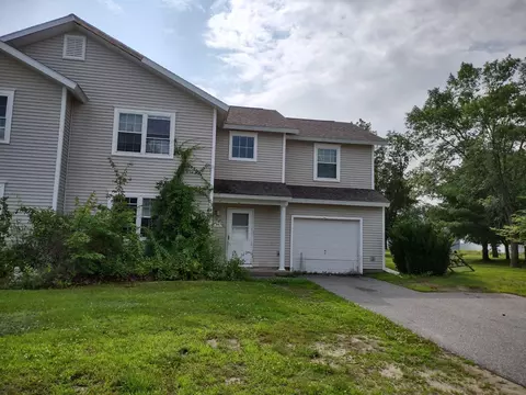 44 Guadalcanal Dr #44, Brunswick, ME 04011
