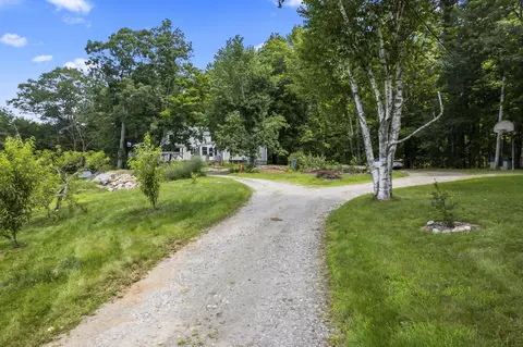 221 River Rd, Woolwich, ME 04579