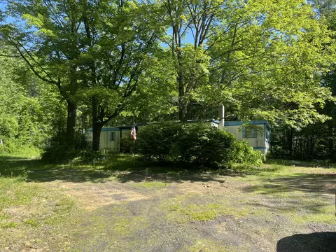 197 Harry Howes Rd, Sanford, ME 04073
