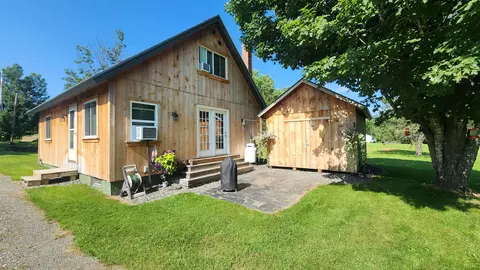 511 Flanders Hill Rd, Sangerville, ME 04479