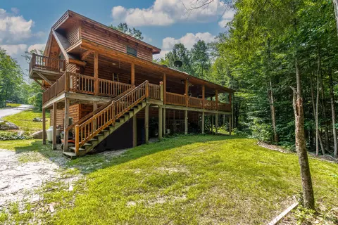 11 Evergreen Way, Gardiner, ME 04345