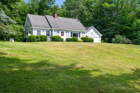16 Ledge Hill Rd, Sweden, ME 04040