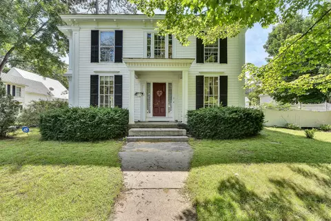 44 Bennett Ave, Skowhegan, ME 04976