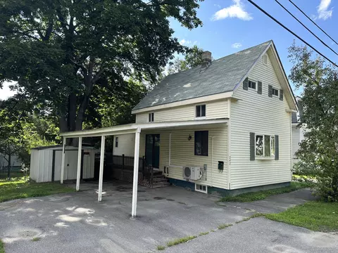 242 Elm St, Bangor, ME 04401