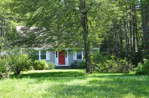 24 Pemaquid Trl, Bristol, ME 04554