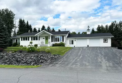 201 Brook Rd, Saint Agatha, ME 04772