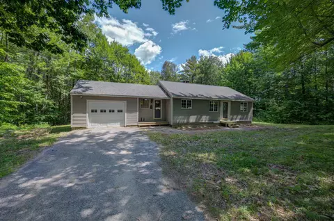 22 State Park Rd, Naples, ME 04055