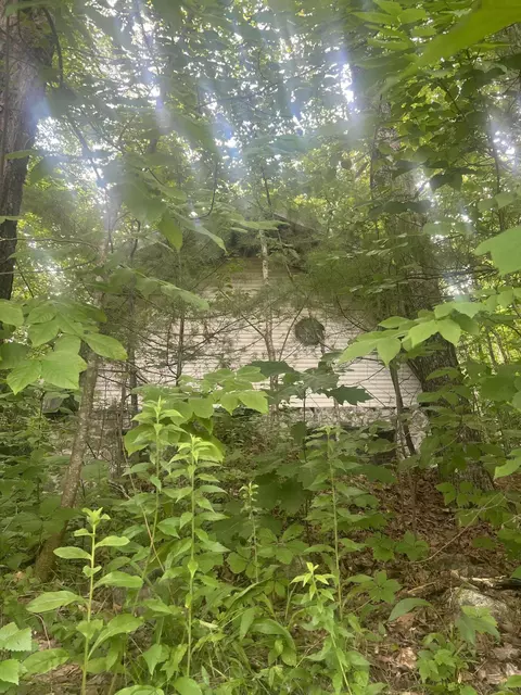 721 Greenwoods Rd, Peru, ME 04290