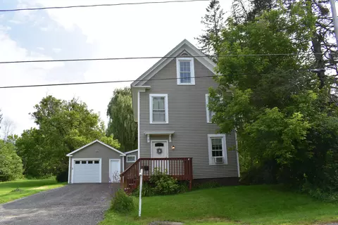 150 West St, Pittsfield, ME 04967