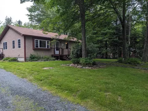 55 Birchlawn Dr, Lamoine, ME 04605