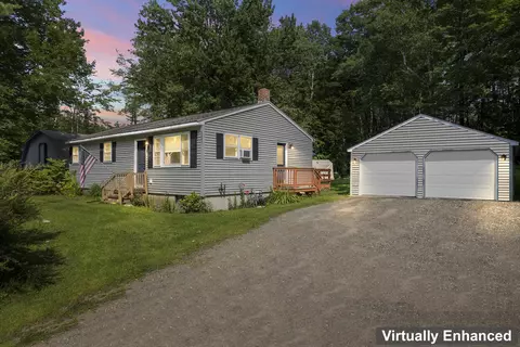 757 Nash Rd, Pittston, ME 04345