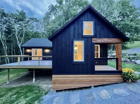 12 Ragged Ridge Rd, Camden, ME 04843