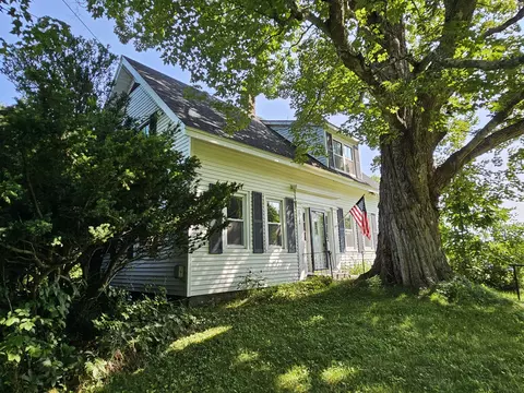 218 Weeks Mills Rd, China, ME 04358