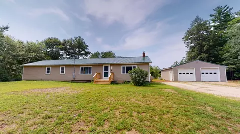 38 Skeetfield Rd, Oxford, ME 04270
